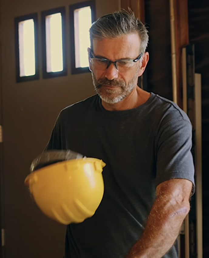 DEWALT Wearable Speaker